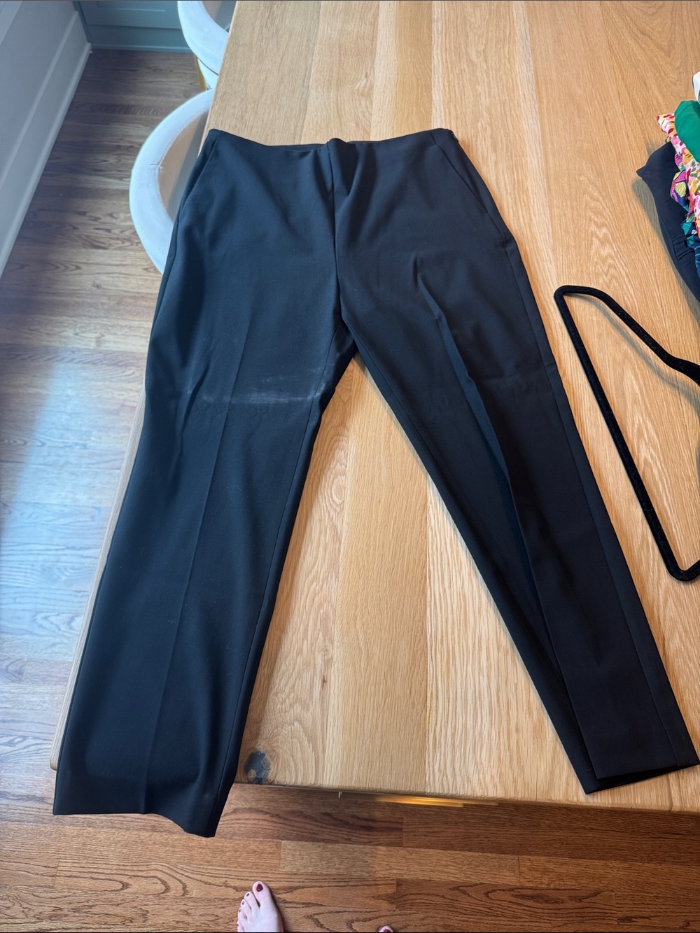 Ann Taylor Black Cropped Dress Pants